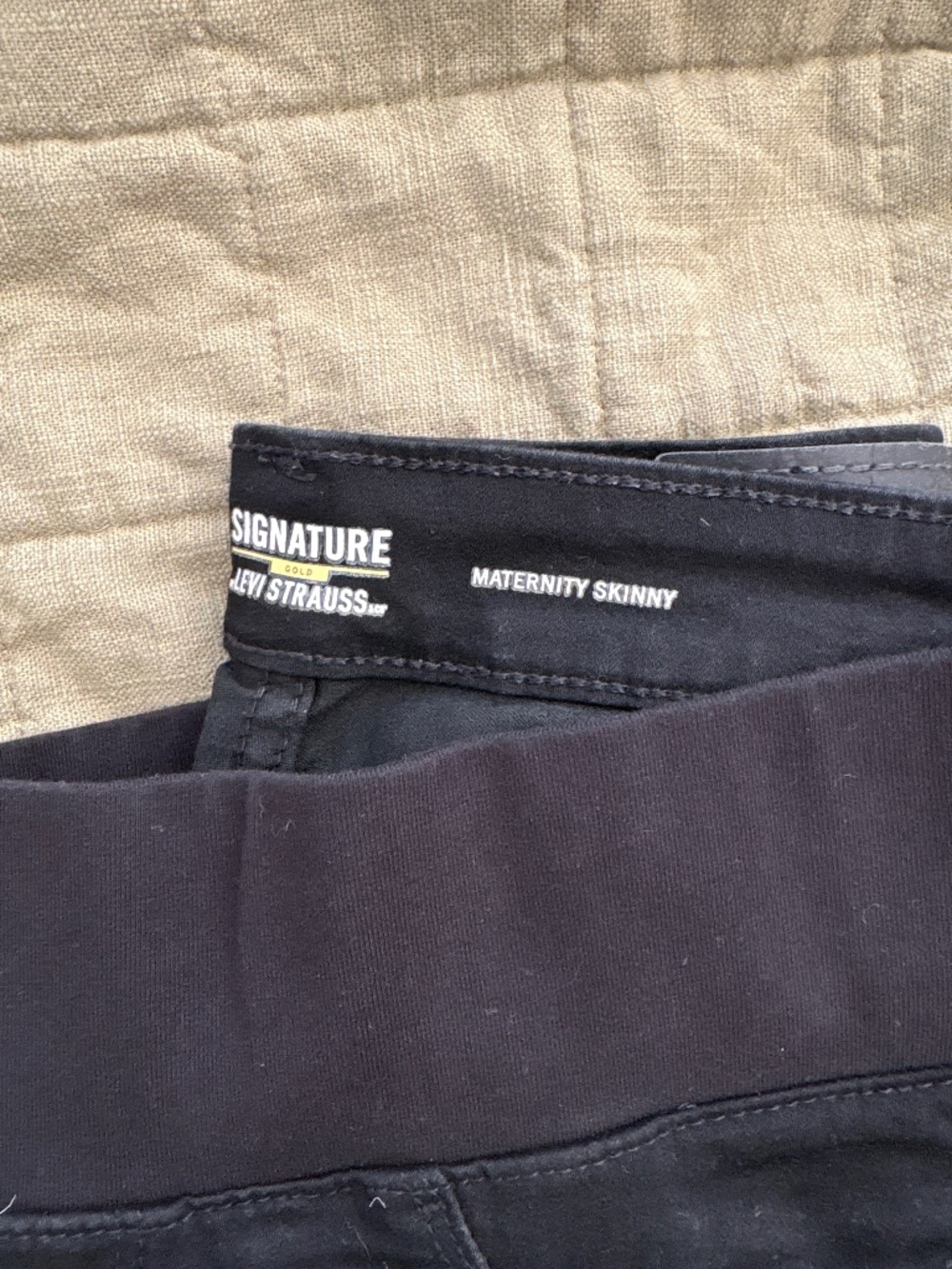 Black Levi Signature Maternity Skinny Jeans